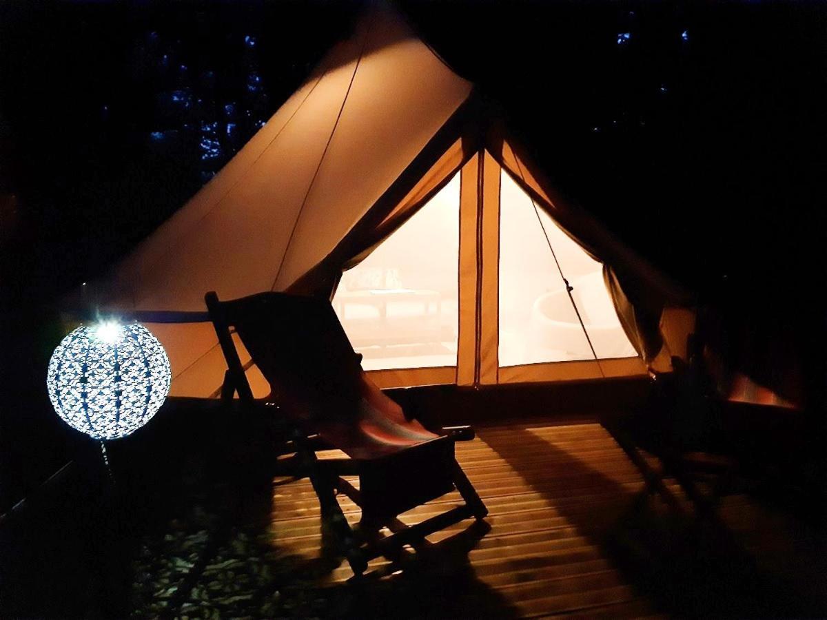 Camping Etang Du Camp